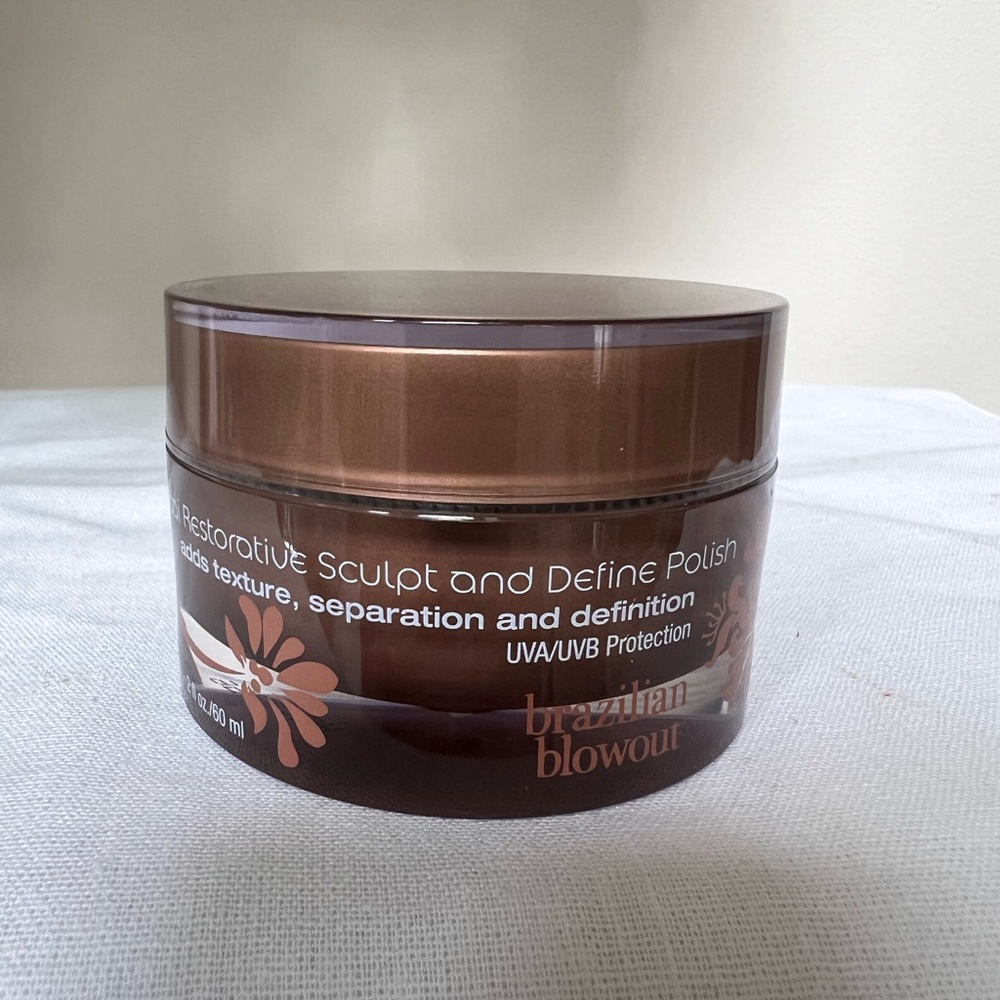 Brazilian Blowout Açaí Restorative Sculpt and define Polish 2 oz 60 ml